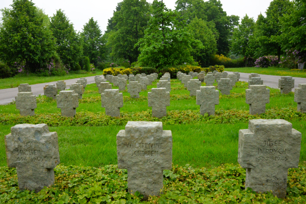 Oorlogsgraven Parkfriedhof Essen #2