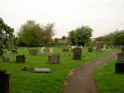 Commonwealth War Graves St. Mary Churchyard Extension