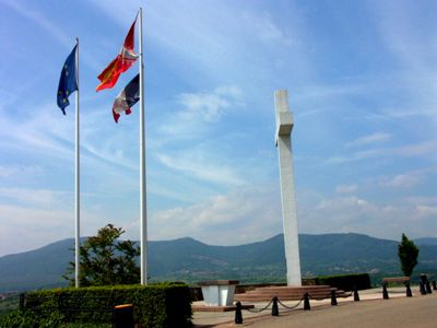 Monument Malgr-Nous (Tegen Onze Wil)