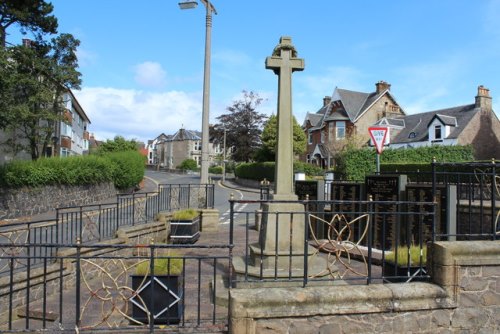 Oorlogsmonument West Kilbride #1