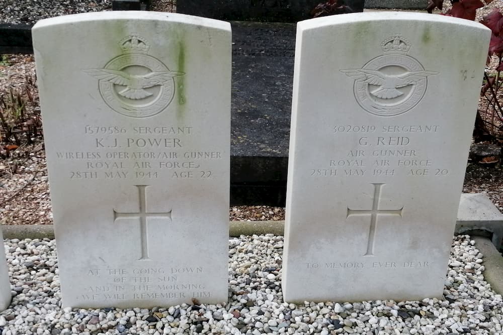 Commonwealth War Graves General Cemetery Sommelsdijk #5