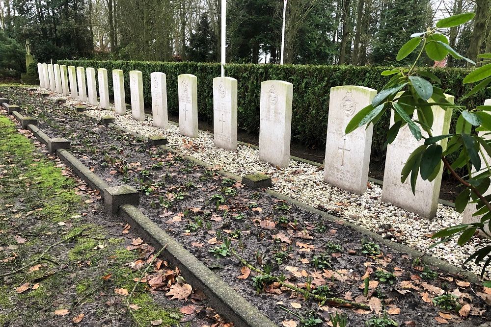 Commonwealth War Graves Dalfsen #1
