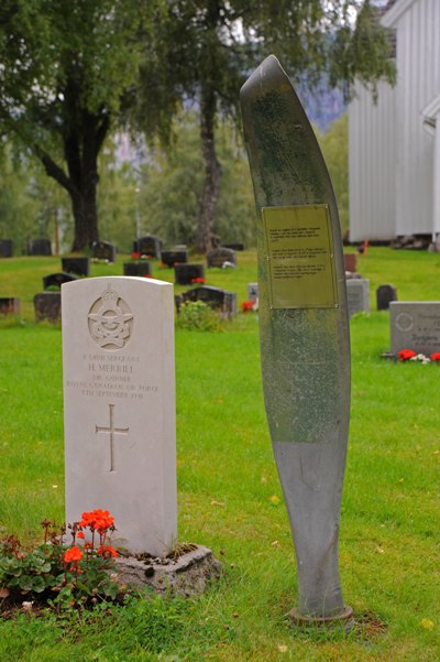 Commonwealth War Graves Bygland #3