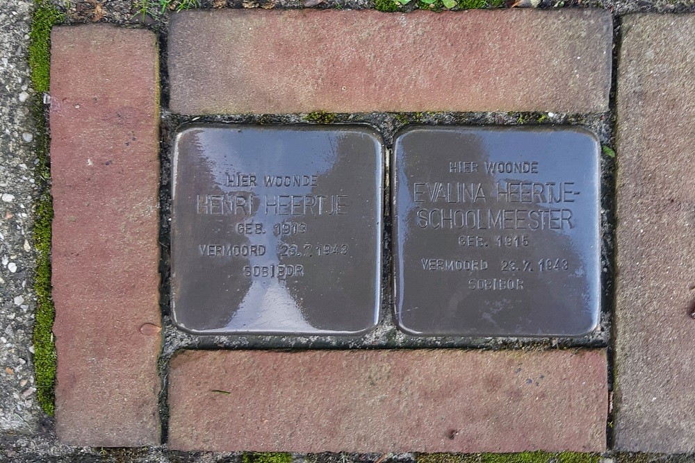 Stolpersteine Park de Griffioen 22