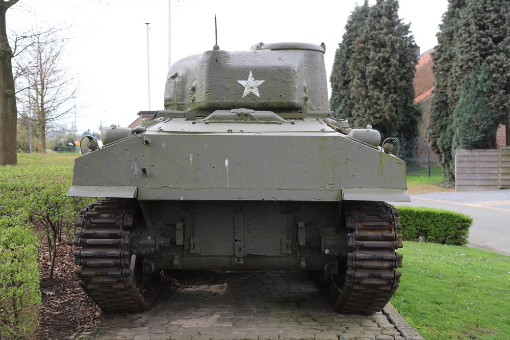 M4A4 Sherman Tank Mopertingen #3