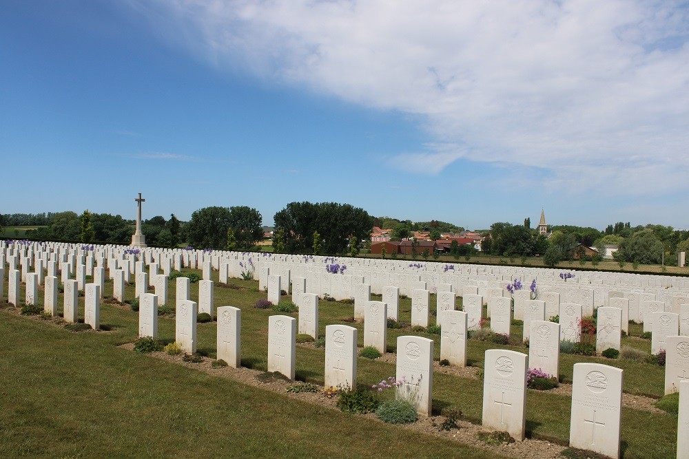 Commonwealth War Cemetery Wancourt #3