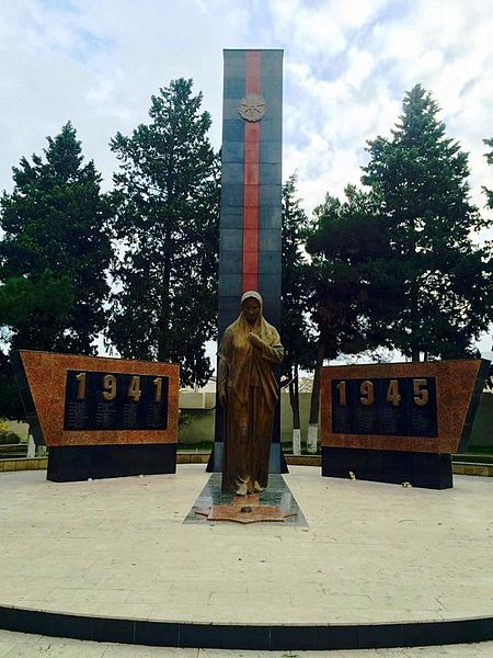 Monument Tweede Wereldoorlog Khirdalan