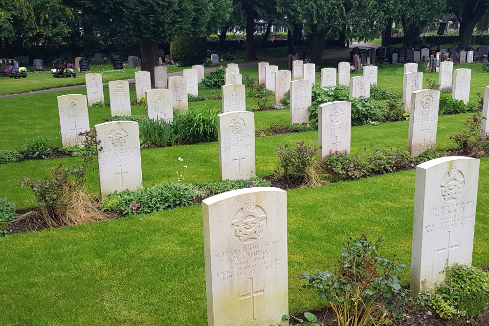Oorlogsgraven van het Gemenebest Ripon Cemetery #4