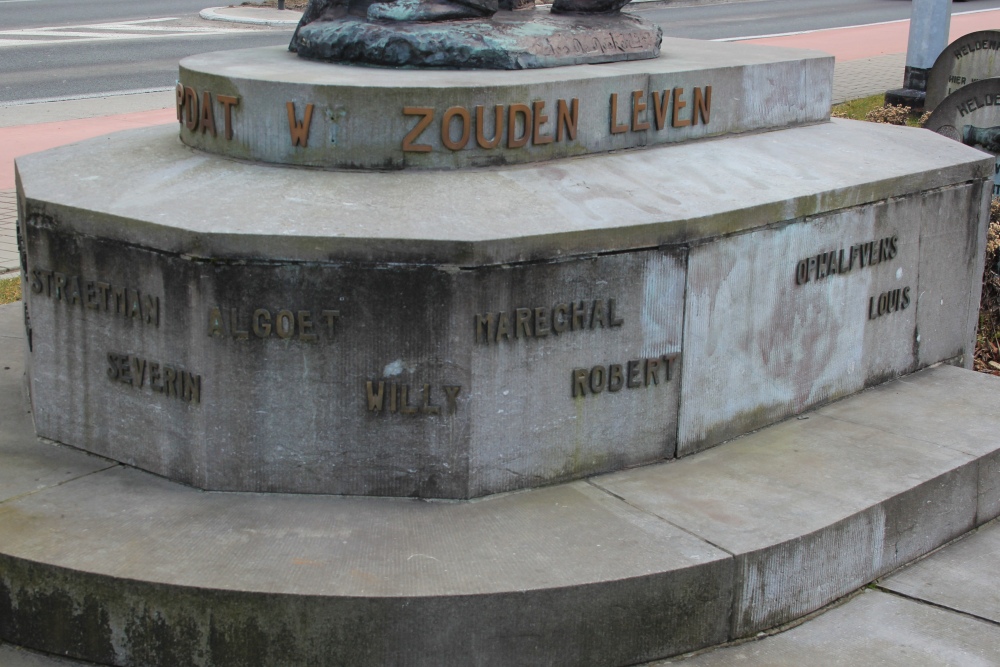 Monument Gesneuvelde Weerstanders Grembergen #4