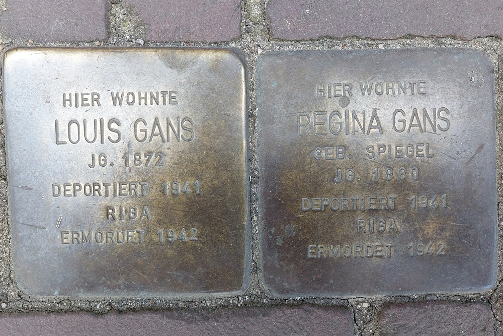 Stolpersteine Mennonitenstrae 9