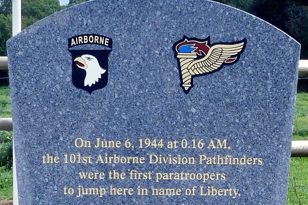 Pathfinder Memorial Saint-Germain-de-Varreville #2