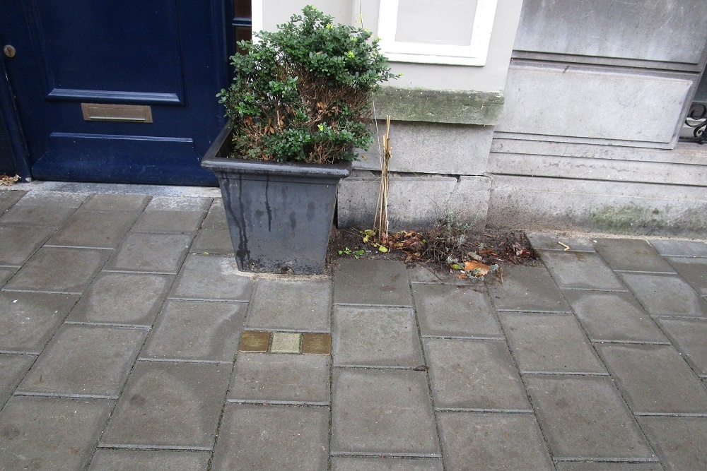 Stolpersteine Laan Copes van Cattenburch 129 #1