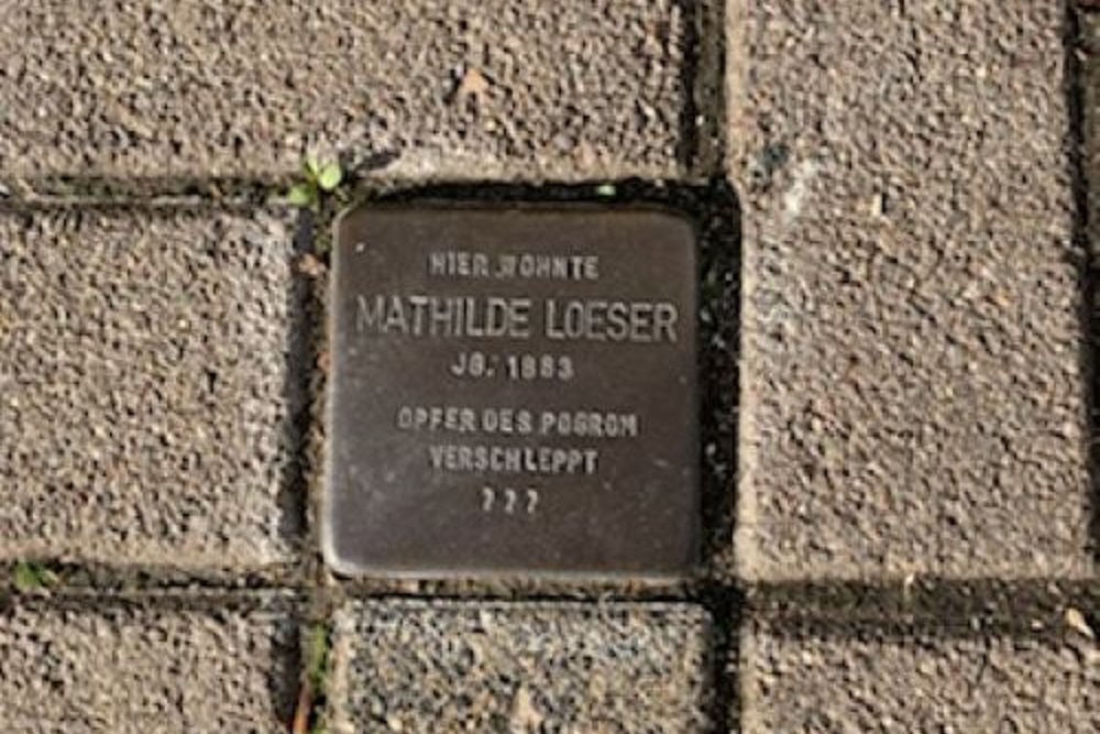 Stumbling Stone Glanstraße 31