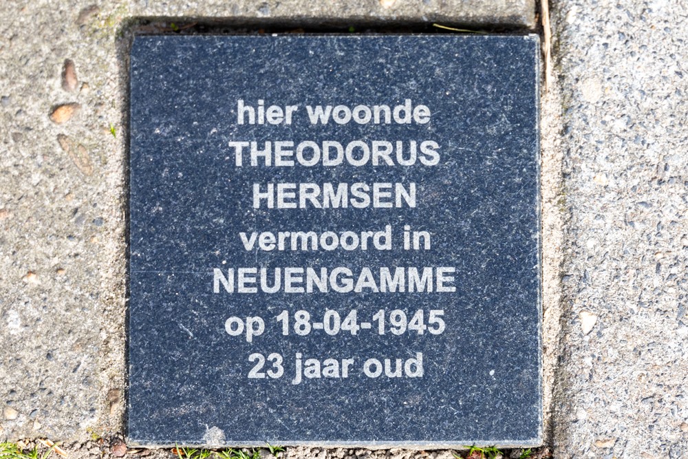 Memorial Stone Randenbroekerweg 8 #1