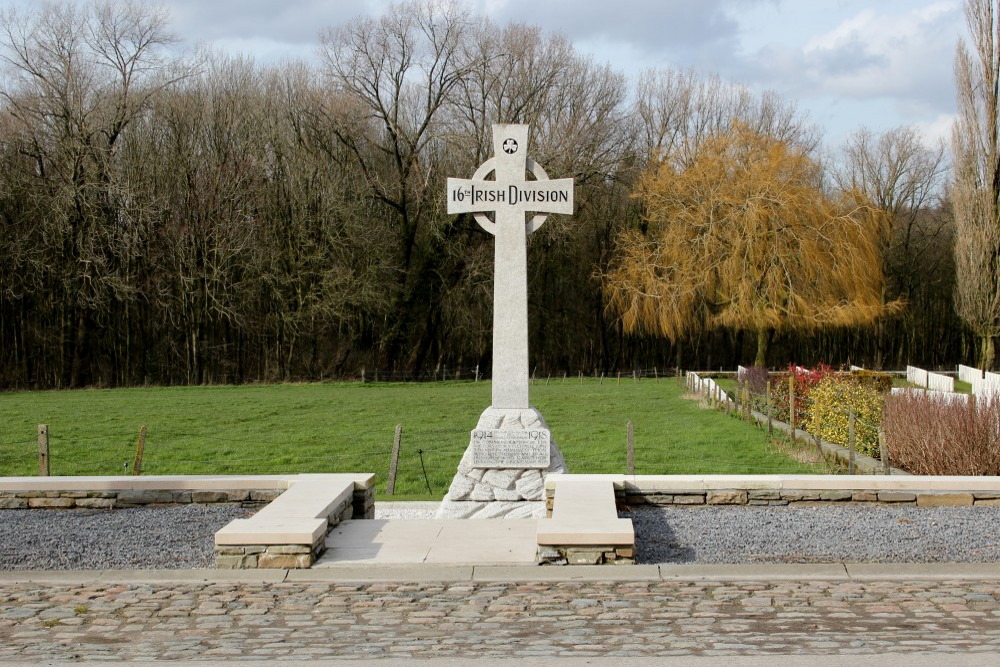 Monument 16th Irish Division Wijtschate #1
