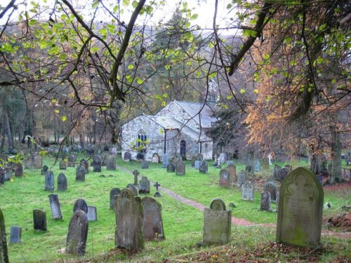 Oorlogsgraven van het Gemenebest All Saints Churchyard