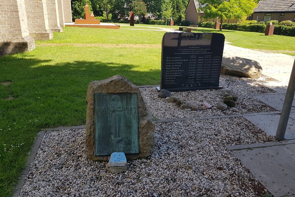 Jewish Monument Ruinen #2