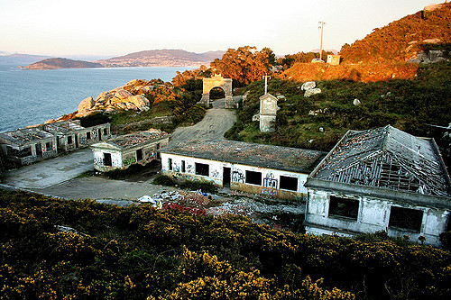 Buildings Batera J-4 Cabo Silleiro