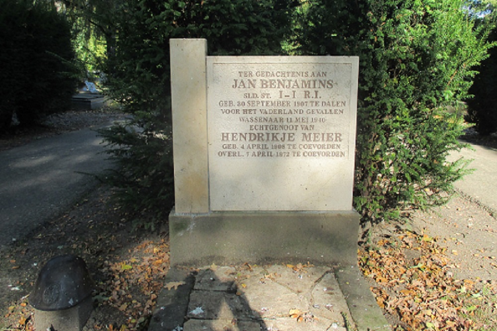 Nederlandse Oorlogsgraven Algemene Begraafplaats Coevorden #1