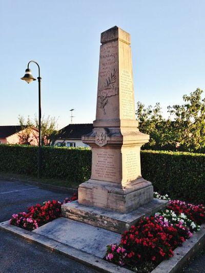 War Memorial Saint-Cyr-sur-Menthon #1