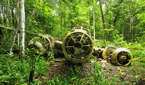 Remains Mitsubishi G4M Bomber Ballalea #1