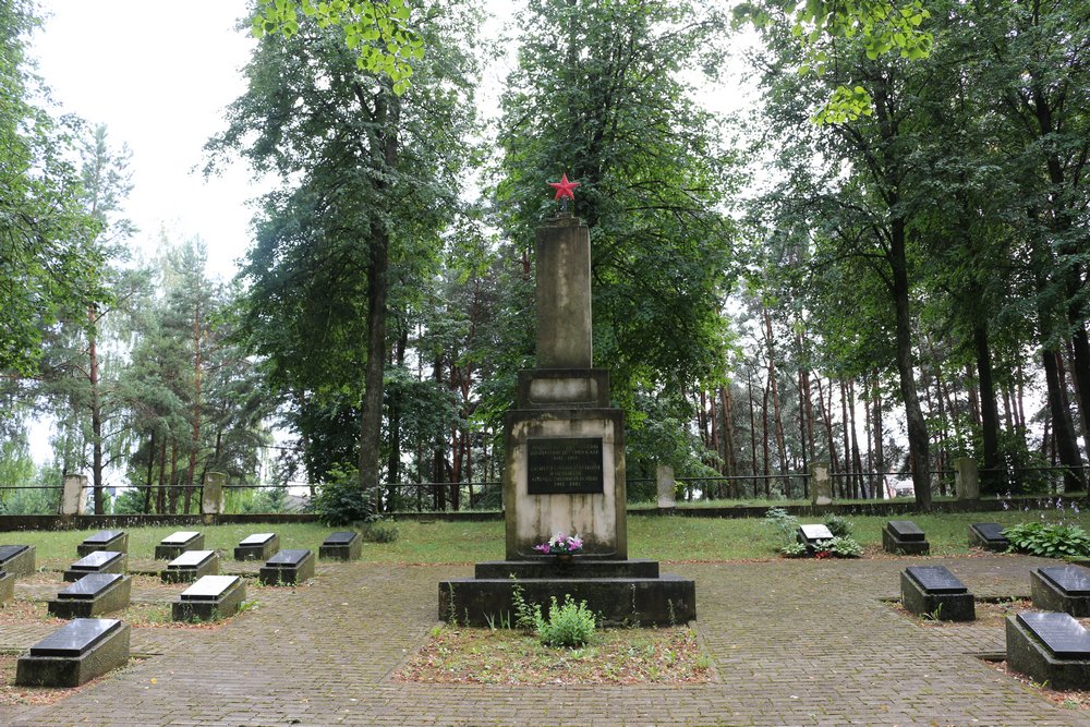 Sovjet Oorlogsbegraafplaats Lazdijai #1