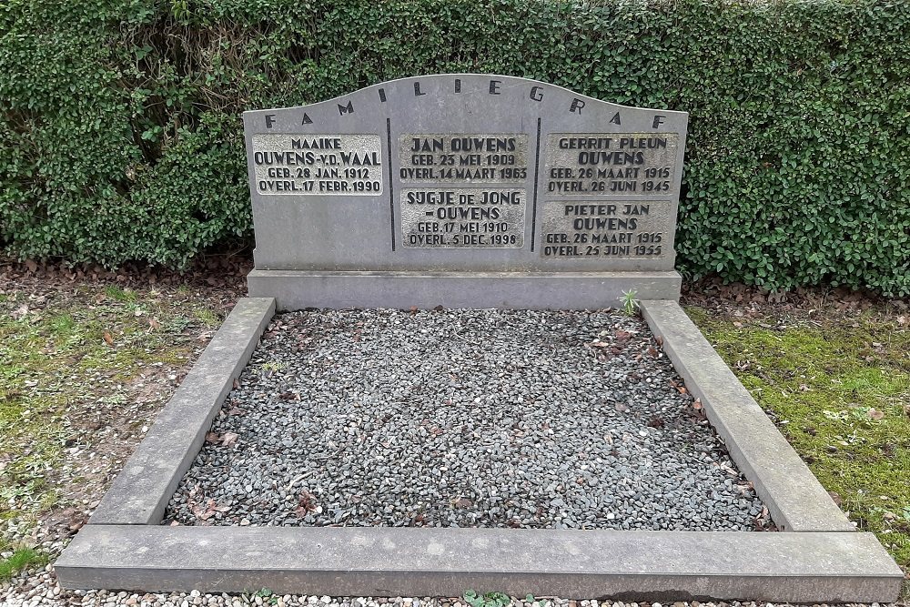 Dutch War Graves IJsselmonde #4