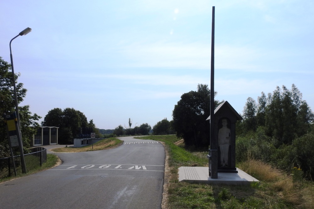 Memorial 