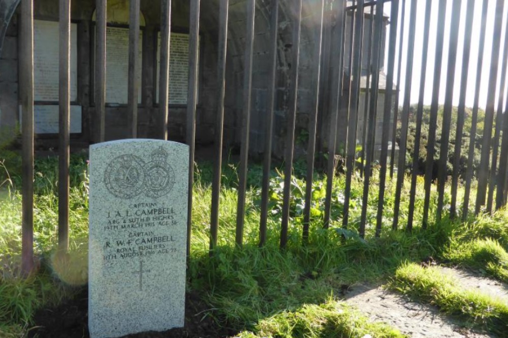 Oorlogsgraven van het Gemenebest Keils Old Churchyard