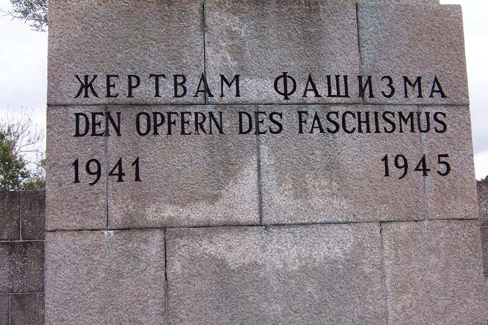 Sovjet Monument Mauthausen #4