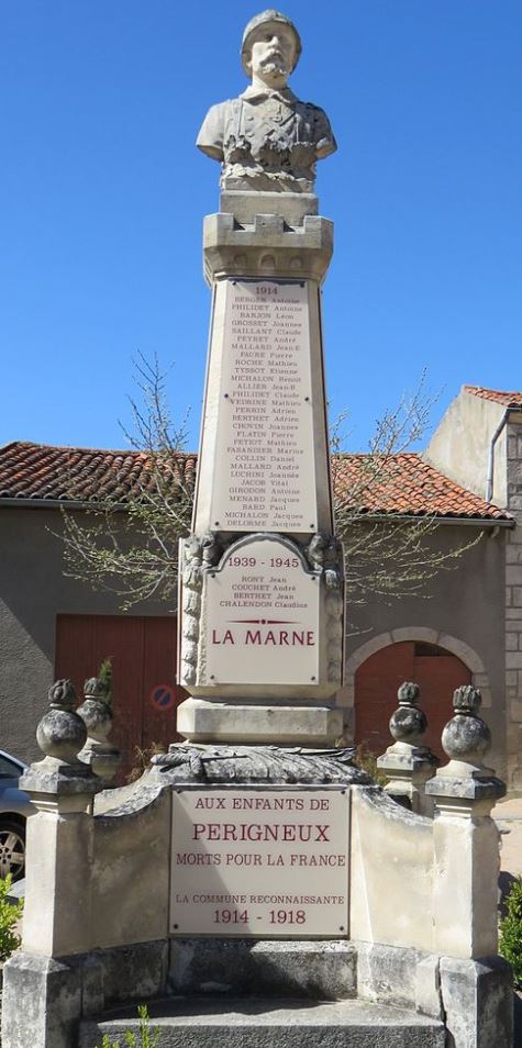 Oorlogsmonument Périgneux #1