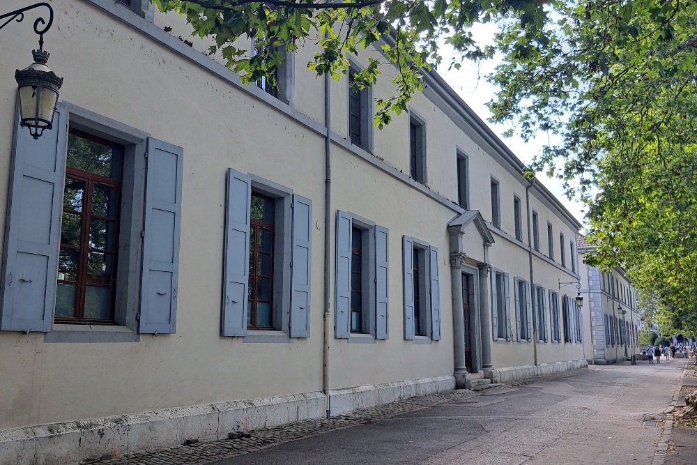 Gedenkteken Vermoorde Joodse Scholieren Annecy #2