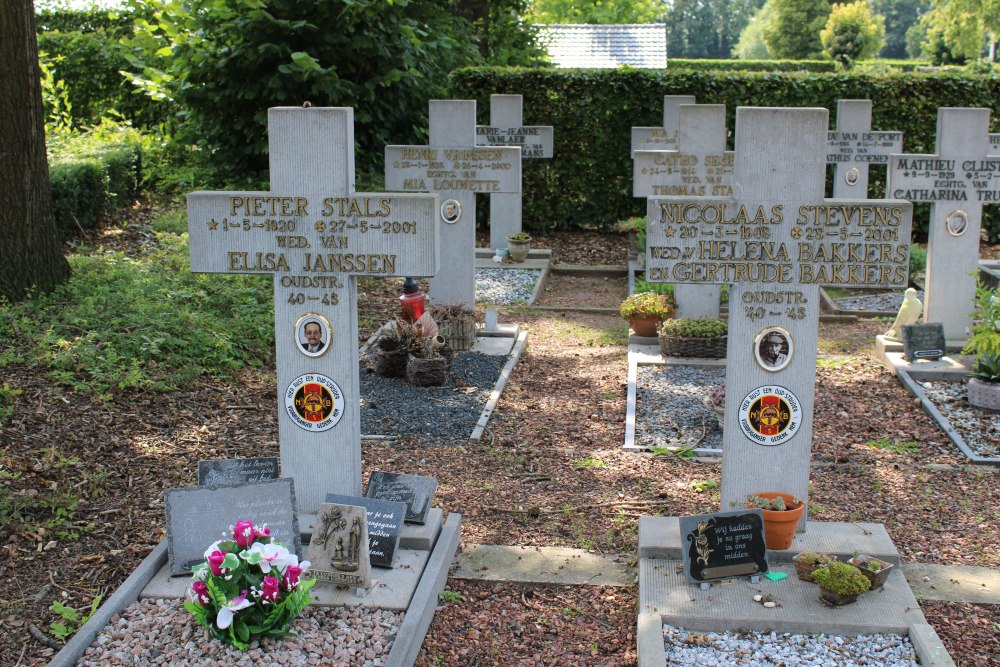 Belgische Graven Oudstrijders Molenbeersel Begraafplaats #2