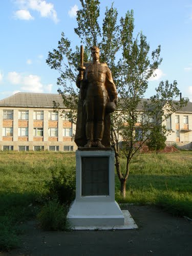 Mass Grave Soviet Soldiers Proletarske #2