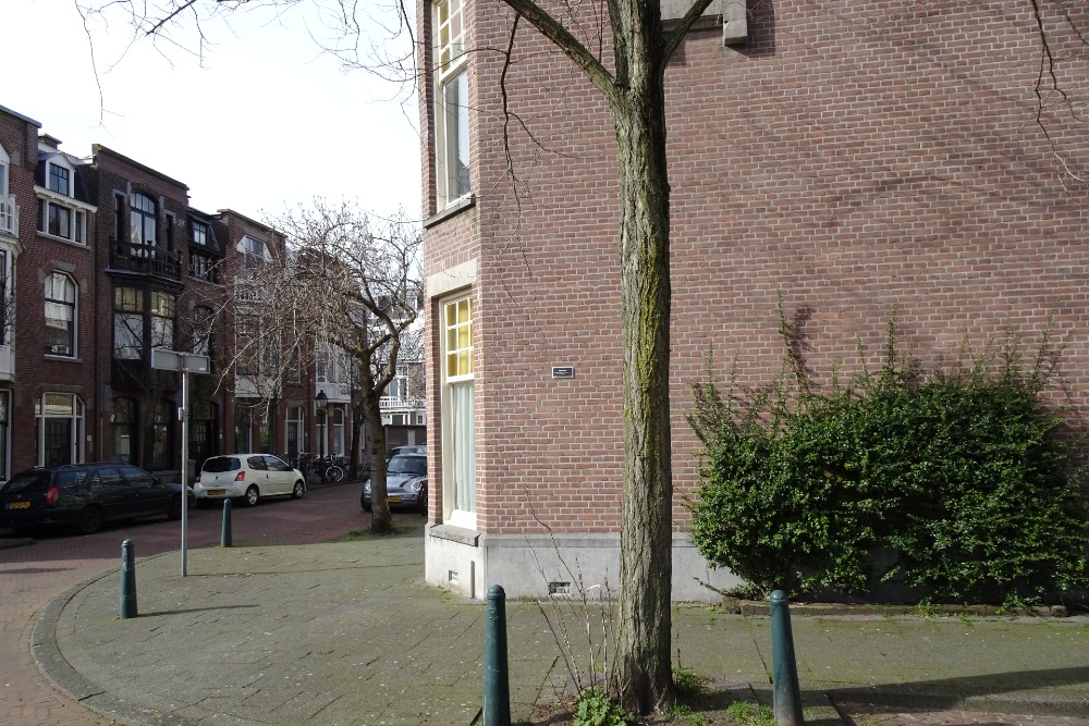 Death Plaque Van Imhoffstraat 14 #3
