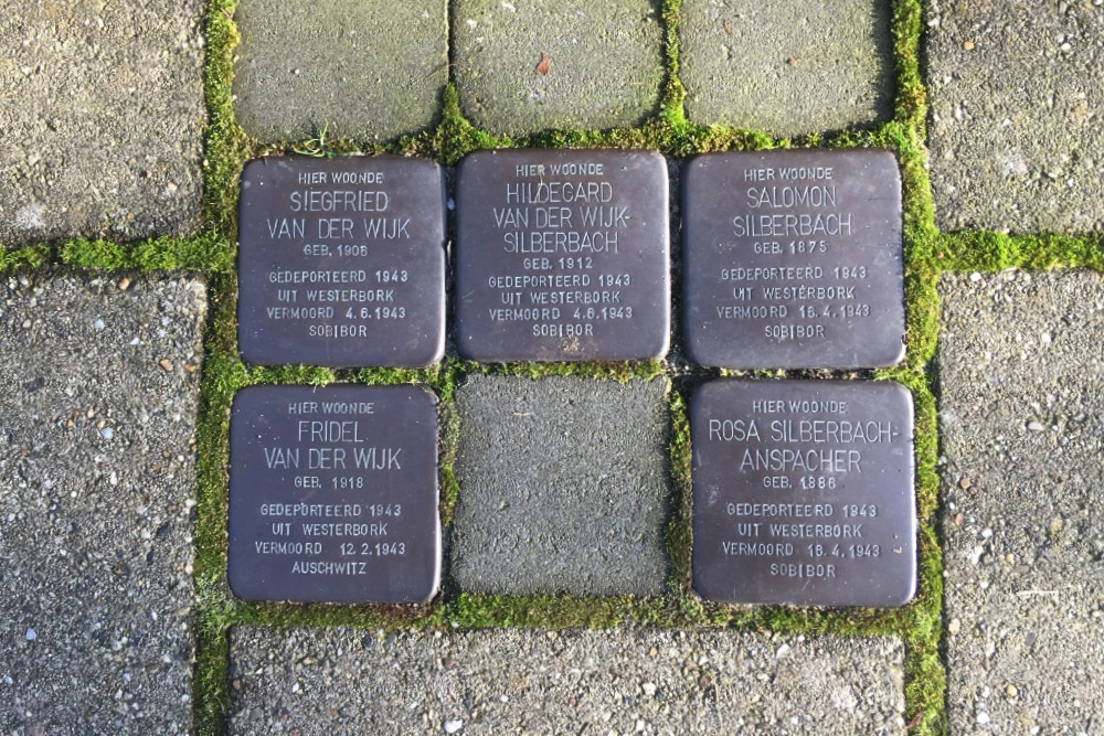 Stolpersteine Eekhoornstraat 8 #1