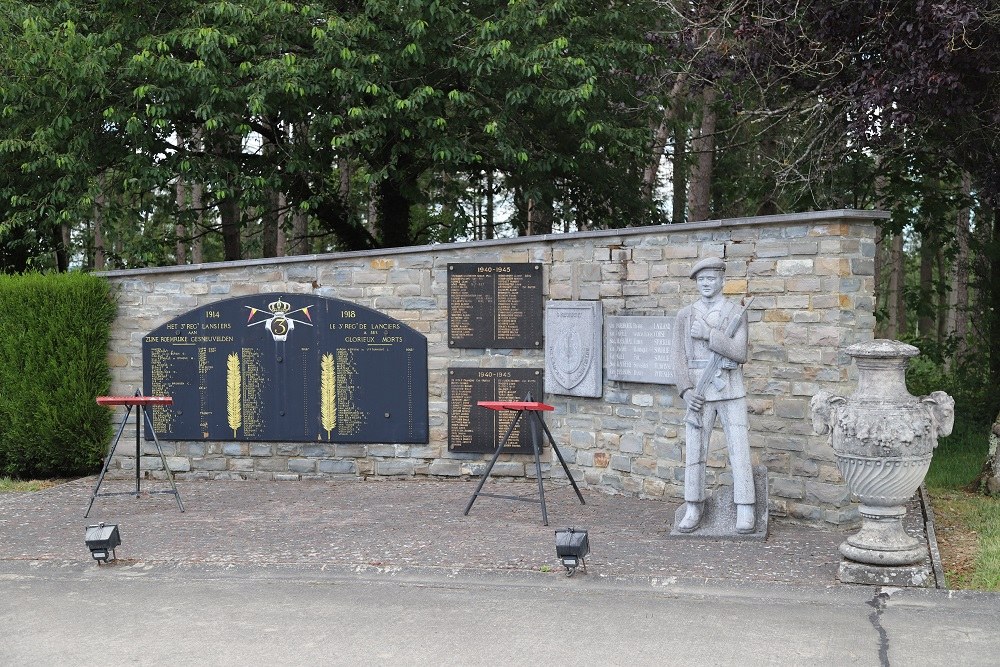 Monument 3e Reg. Lanciers Kamp Koning Albert