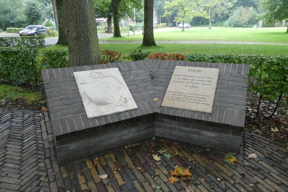 Oorlogsmonument Westerbork 'Westerbork: Dorp van de Vrijheid' #3