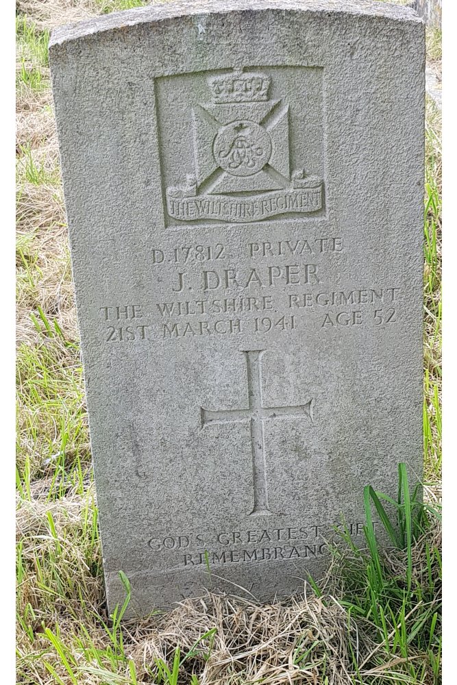 Commonwealth War Graves The Assumption Churchyard #5