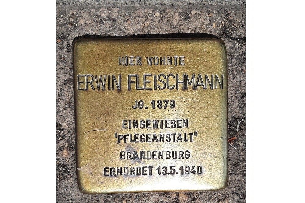 Stolperstein Karl-Marx-Strae 82