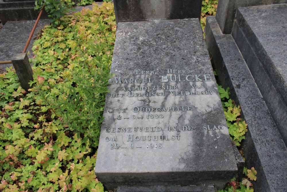 Belgian War Graves Steenkerke #1