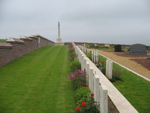 Oorlogsgraven van het Gemenebest Chipilly #1