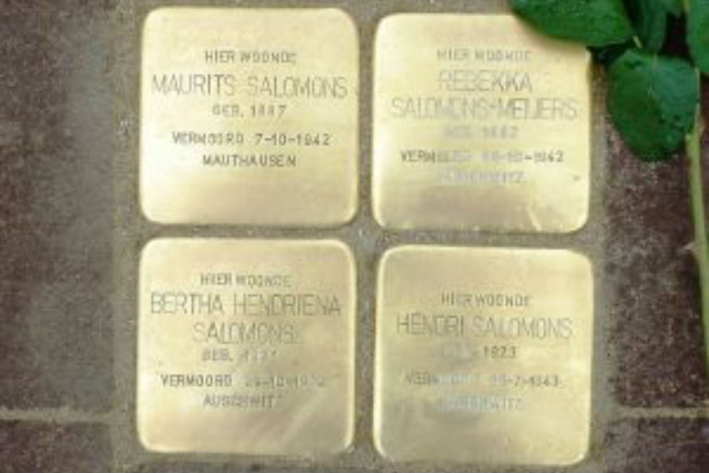 Stolpersteine Brink 33 (nu Brinkstraat 39)