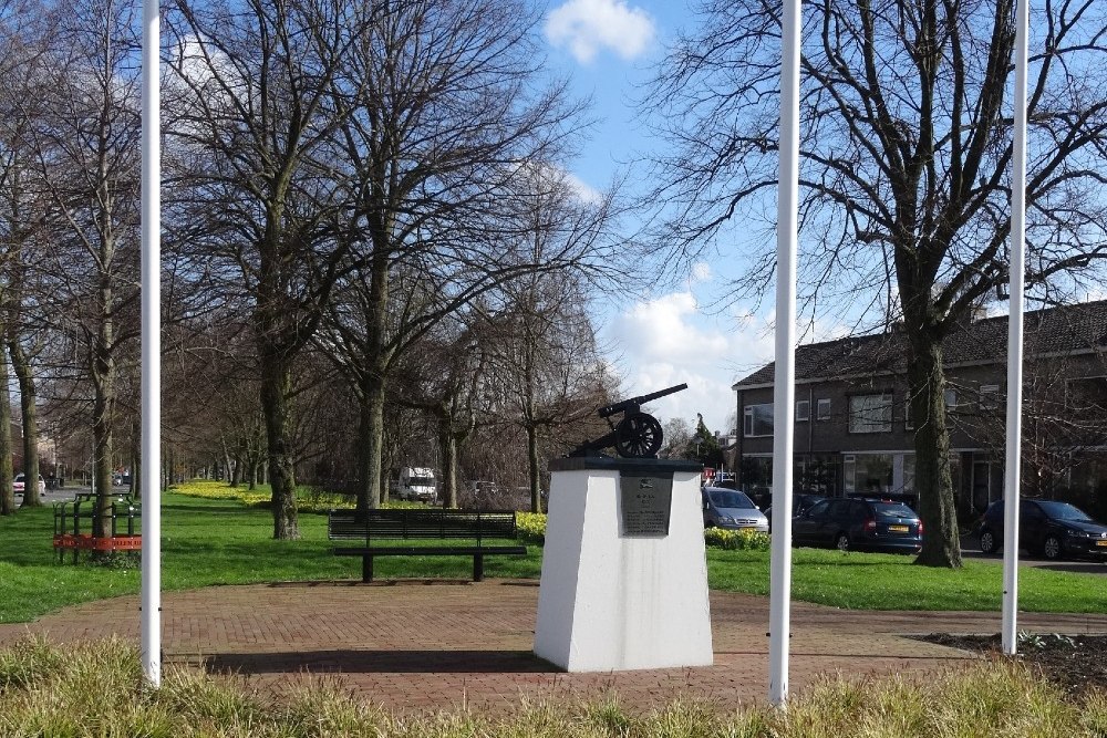 Memorial 14th Regiment Artillery Dubbeldam #1