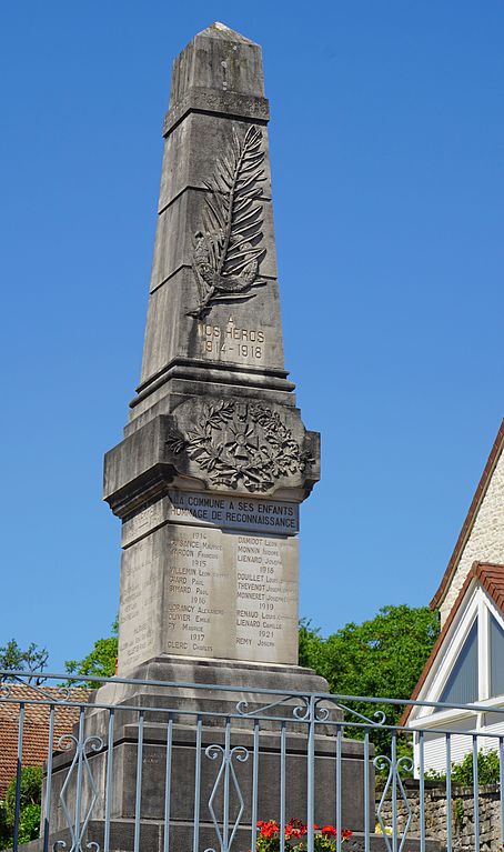 Oorlogsmonument Genevrey #1