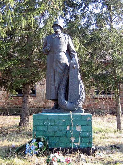 Collective Grave Russian Soldiers Ivkivtsi #1