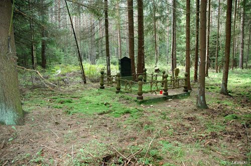 Szeszki German War Cemetery