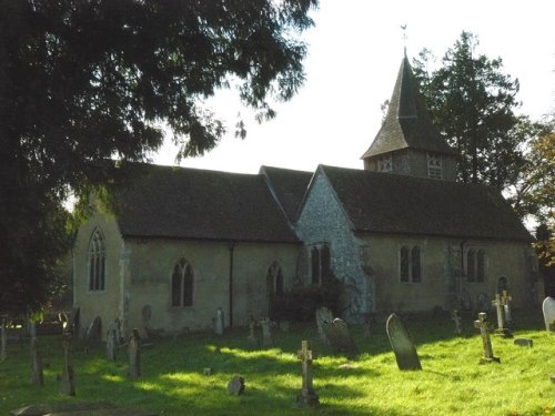 Oorlogsgraf van het Gemenebest All Saints Churchyard