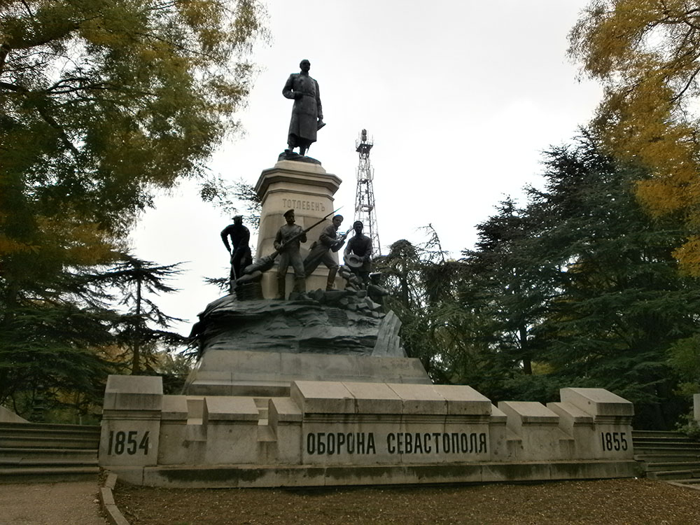 Monument Generaal Eduard Totleben