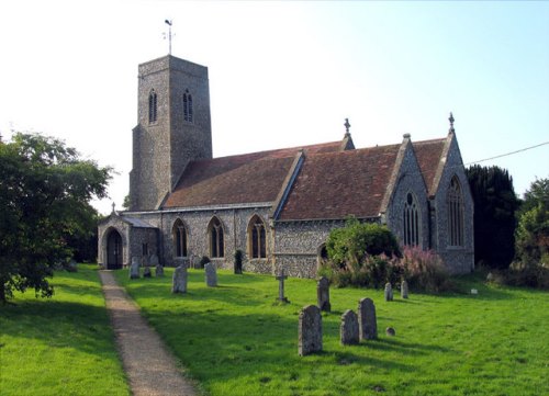 Commonwealth War Graves All Saints Churchyard